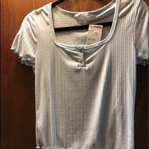 Light blue cropped tee